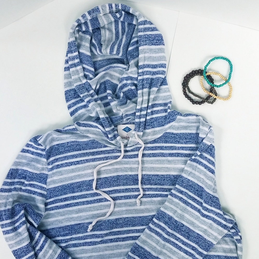 🦄GUC. boxy striped hoody